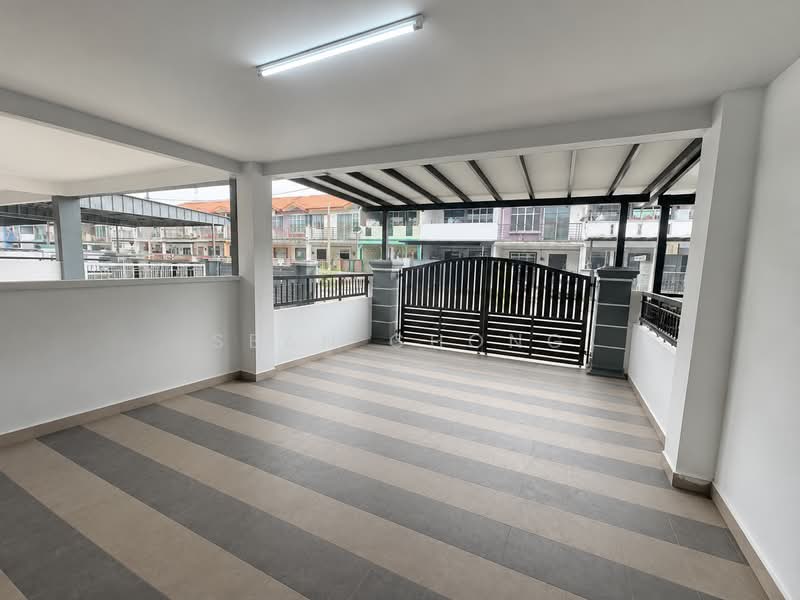 2-storey Terraced House for Sale in Taman Scientex Senai (Senai) - Sean Chong - Exterior - PropertyGuru.com.my