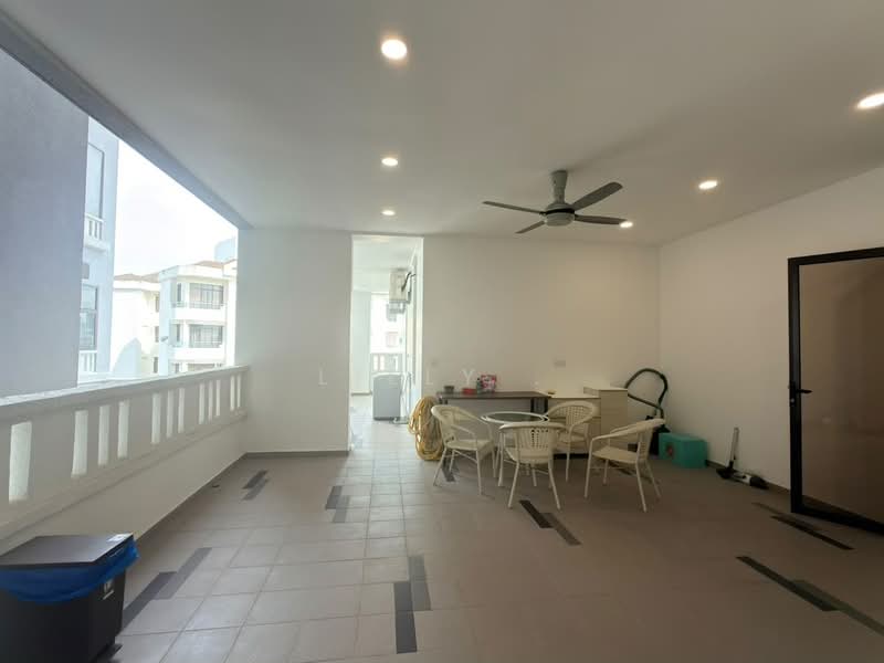 Kondominium untuk Disewa di Logan Residency (Logan Mansion) - Lilly . - Balcony - PropertyGuru.com.my