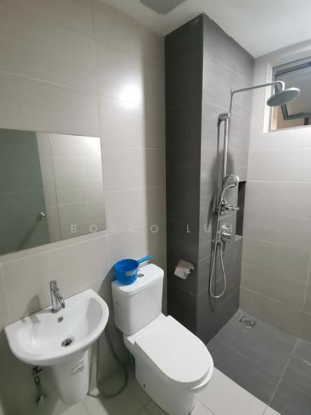 Kediaman Servis untuk Disewa di Cybersquare - Bosco Lum - Bathroom - PropertyGuru.com.my
