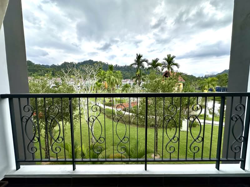 Rumah Teres 2 Tingkat untuk Dijual di Setia Eco Templer (Rawang) - Thevaraani Kanagaretnam - Balcony - PropertyGuru.com.my
