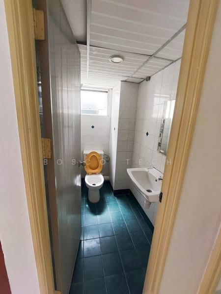 Condominium for Rent at N-Park Condominium - Bosco Teoh - Bathroom - PropertyGuru.com.my