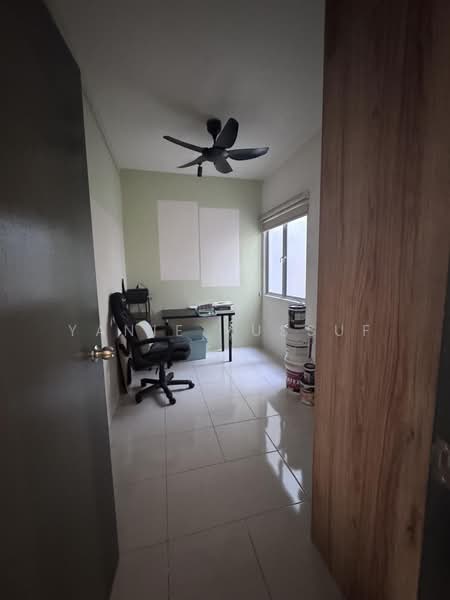 Townhouse for Rent in Dengkil (Selangor) - Yanie Yussuf - Study - PropertyGuru.com.my