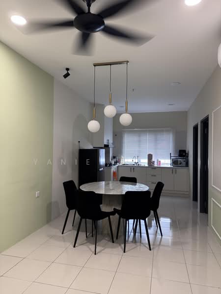 Townhouse for Rent in Dengkil (Selangor) - Yanie Yussuf - Dining Room - PropertyGuru.com.my
