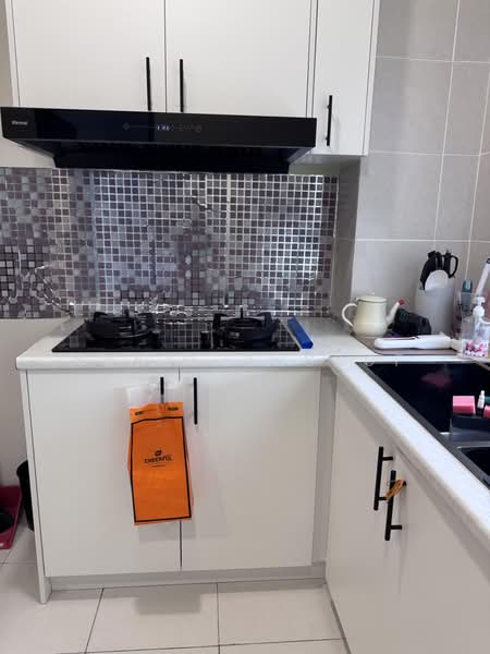Townhouse for Rent in Dengkil (Selangor) - Yanie Yussuf - Kitchen - PropertyGuru.com.my