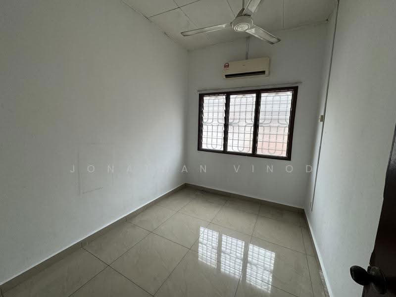2-storey Terraced House for Sale in Klang (Selangor) - Jonathan Vinod - Interior - PropertyGuru.com.my