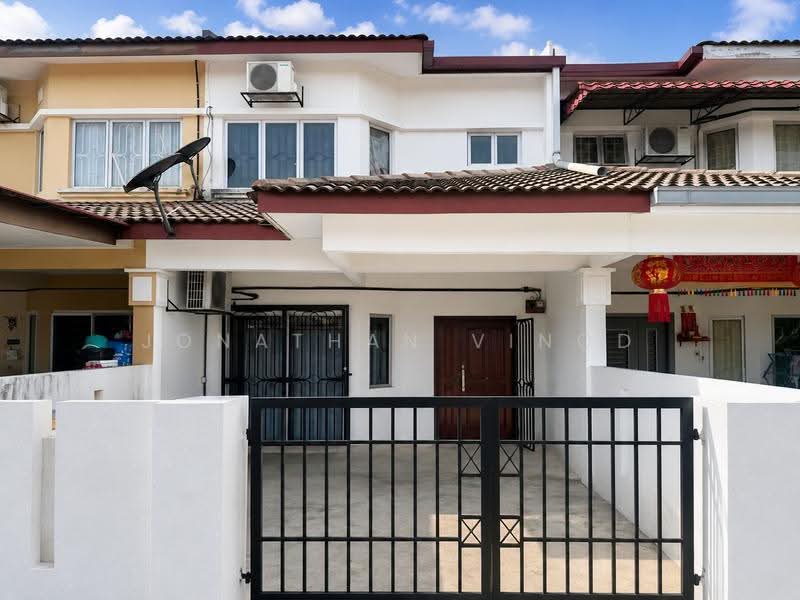 2-storey Terraced House for Sale in Klang (Selangor) - Jonathan Vinod - PropertyGuru.com.my