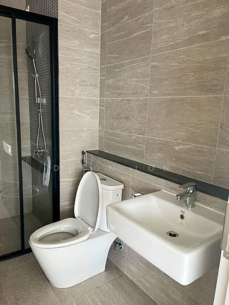 Kedai / Pejabat untuk Dijual di Kota Damansara (Selangor) - Dixon Loh - Bathroom - PropertyGuru.com.my
