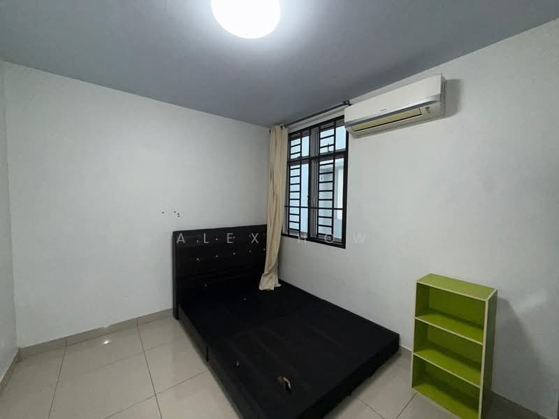 Servis Apartment untuk Dijual di D'Ambience Residences (Pangsapuri Ikatan Flora) - Alex How - Bedroom - PropertyGuru.com.my