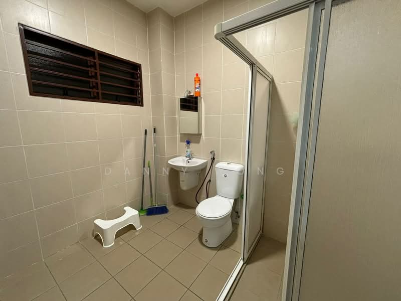 2-storey Terraced House for Rent in Rawang (Selangor) - Danny Wong - Bathroom - PropertyGuru.com.my