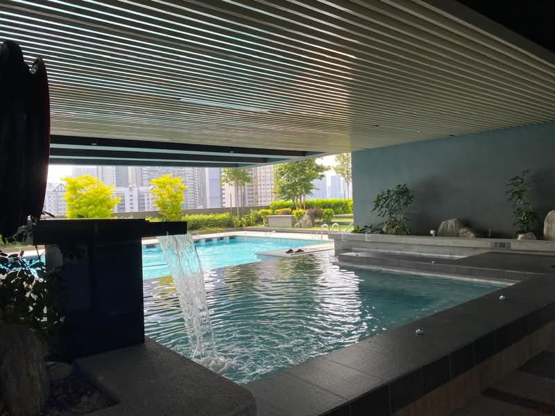 Servis Apartment untuk Dijual di Kensho Residence - Louis Wee - Pool - PropertyGuru.com.my
