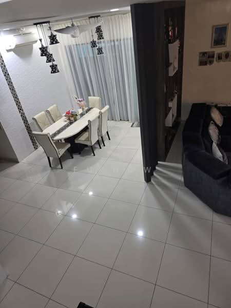 Bungalow for Sale in Taman Santuari (Bukit Mertajam) - FU HOW - Dining Room - PropertyGuru.com.my