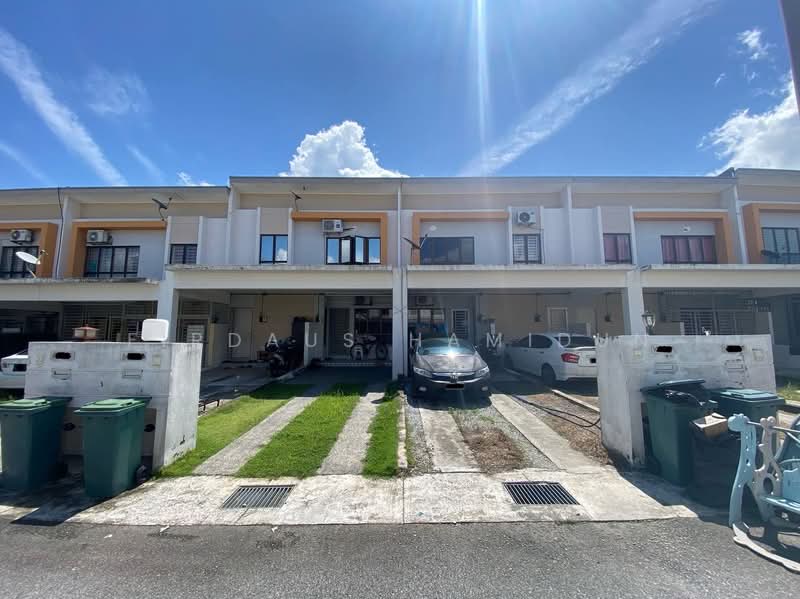 Rumah Bandar untuk Dijual di Bandar Tasik Kesuma (Beranang) - Firdaus Hamidun - PropertyGuru.com.my