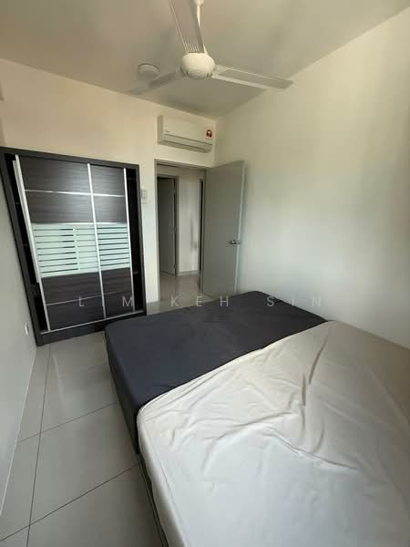 Condominium for Rent at Fairview Residence - Lim Keh Sin - Bedroom - PropertyGuru.com.my