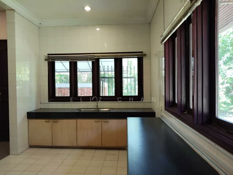Bungalow for Rent in Putrajaya (Putrajaya) - Eliz Chan - Kitchen - PropertyGuru.com.my
