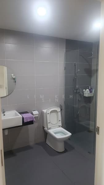 Condominium for Rent at Golden Triangle 2 - Lim Keh Sin - Bathroom - PropertyGuru.com.my