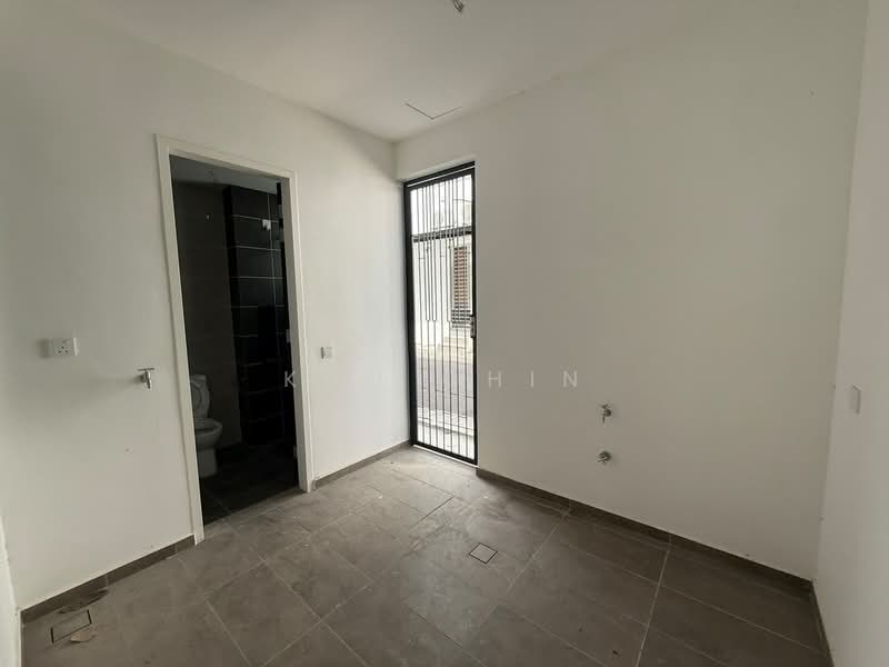 2-storey Terraced House for Sale in Bandar Putra (Kulai) - Kuu Chin - Interior - PropertyGuru.com.my
