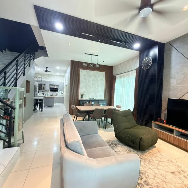 Rumah Berkembar untuk Dijual di Seberang Perai (Penang) - FU HOW - Living Room - PropertyGuru.com.my