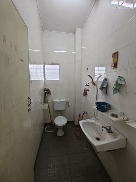 Kedai / Pejabat untuk Disewa di Taman Universiti Indah (Seri Kembangan) - Bosco Lum - PropertyGuru.com.my