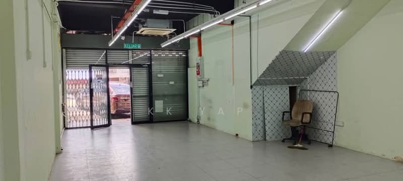 Shop for Rent in Jalan Klang Lama (Old Klang Road) (Kuala Lumpur) - KK Yap - Interior - PropertyGuru.com.my