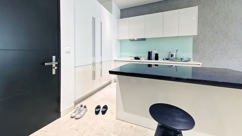 Service Residence for Rent at Banyan Tree Signatures - Sam Ho - Kitchen - PropertyGuru.com.my
