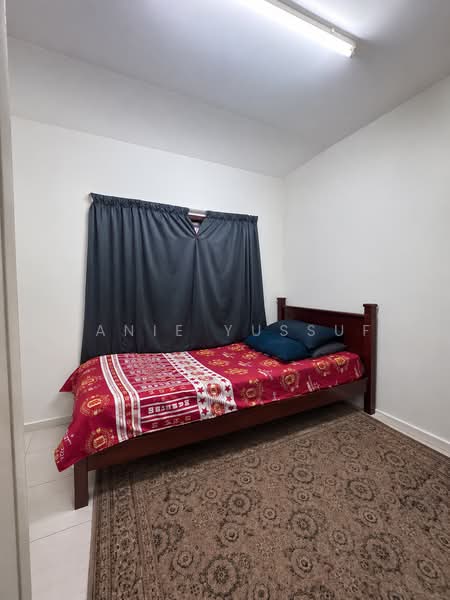 2-storey Terraced House for Sale in Bandar Kinrara Seksyen 1 (Bandar Kinrara) - Yanie Yussuf - Bedroom - PropertyGuru.com.my