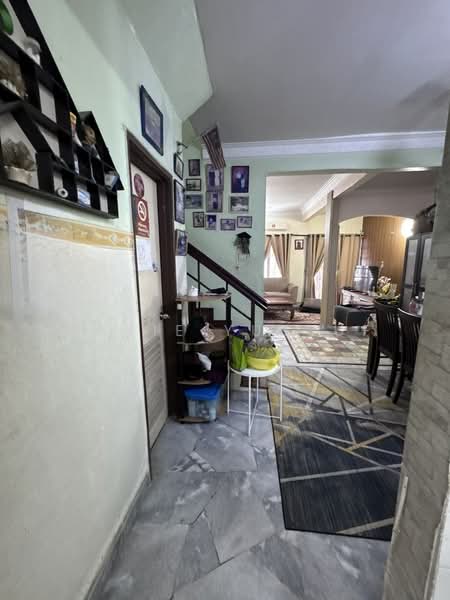 2-storey Terraced House for Sale in Bandar Kinrara Seksyen 1 (Bandar Kinrara) - Yanie Yussuf - Interior - PropertyGuru.com.my