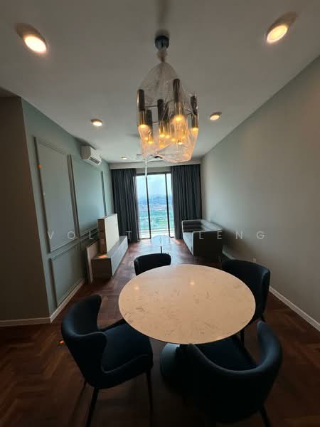 Servis Apartment untuk Dijual di Bloomsvale Menara Vista Petaling - Volster Leng - Living Room - PropertyGuru.com.my