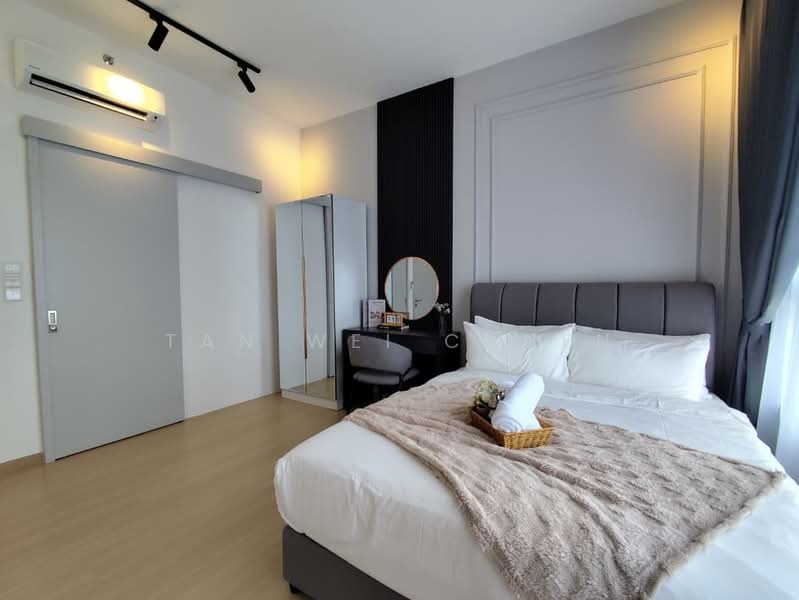 Servis Apartment untuk Disewa di BeCentral @ i-City - Tan Wei Chuen - Bedroom - PropertyGuru.com.my