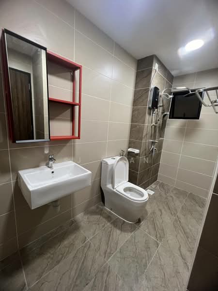Servis Apartment untuk Disewa di Veranda Residence - SJ CHAN - Bathroom - PropertyGuru.com.my