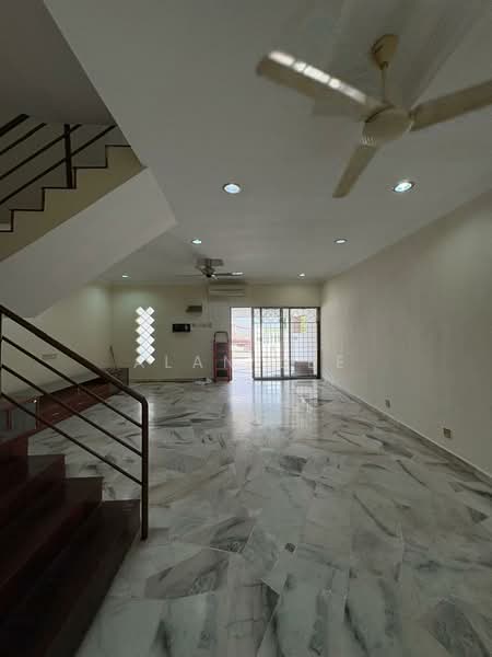 Rumah Teres 2 Tingkat untuk Disewa di Ampang (Selangor) - Alan Lee - Living Room - PropertyGuru.com.my