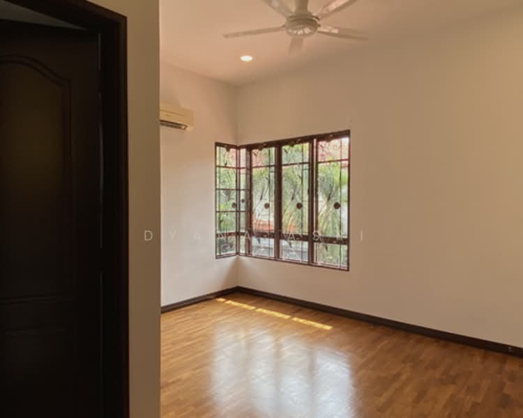 Semi-Detached House for Sale in Bukit Jelutong (Shah Alam) - Dyana Asri - Interior - PropertyGuru.com.my