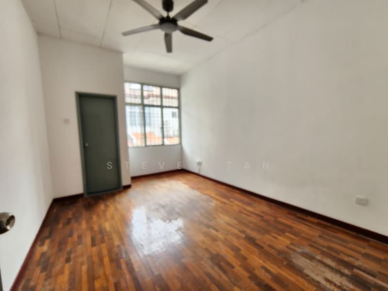 2-storey Terraced House for Sale in Bandar Puteri Puchong (Puchong) - Steven Tan - Bedroom - PropertyGuru.com.my