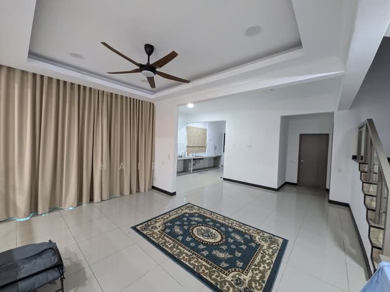 Rumah Berkembar untuk Dijual di Antara Gapi (Ulu Yam) - Hairul Azmi - Living Room - PropertyGuru.com.my