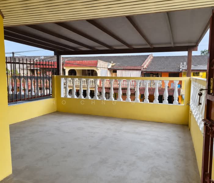 Terraced House for Sale in Taman Kajang Baru (Kajang) - Kho Chng Guan - Balcony - PropertyGuru.com.my