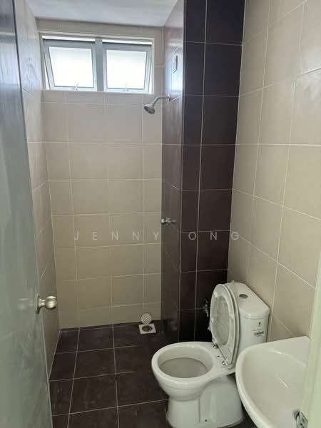 Condominium for Sale at Dahlia Park Condominium - Jenny Ong - Bathroom - PropertyGuru.com.my
