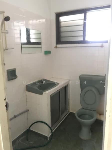 Apartment for Sale at Mutiara Court - Mike Kheoh - Bathroom - PropertyGuru.com.my