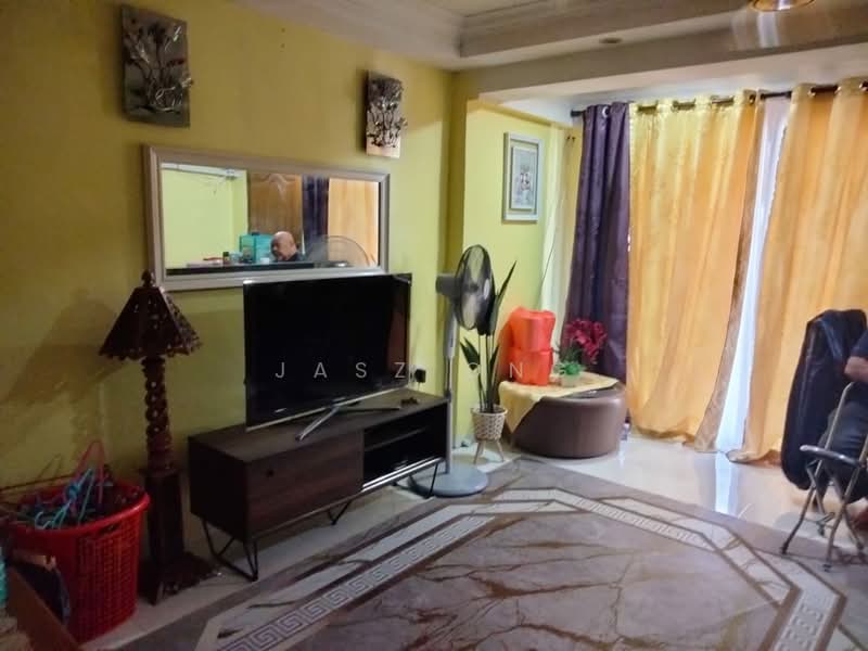 2-storey Terraced House for Sale in Taman Megah Ria (Masai) - Jasz Ong - Living Room - PropertyGuru.com.my