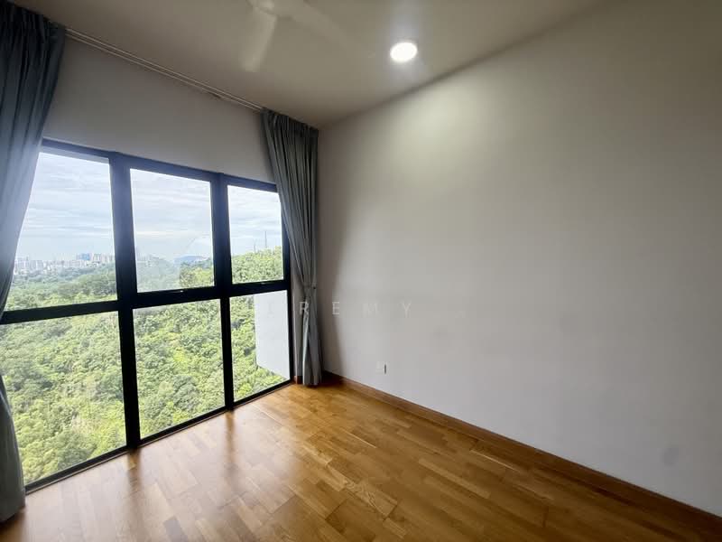 Kondominium untuk Dijual di Secoya Residence - Jeremy . - View - PropertyGuru.com.my