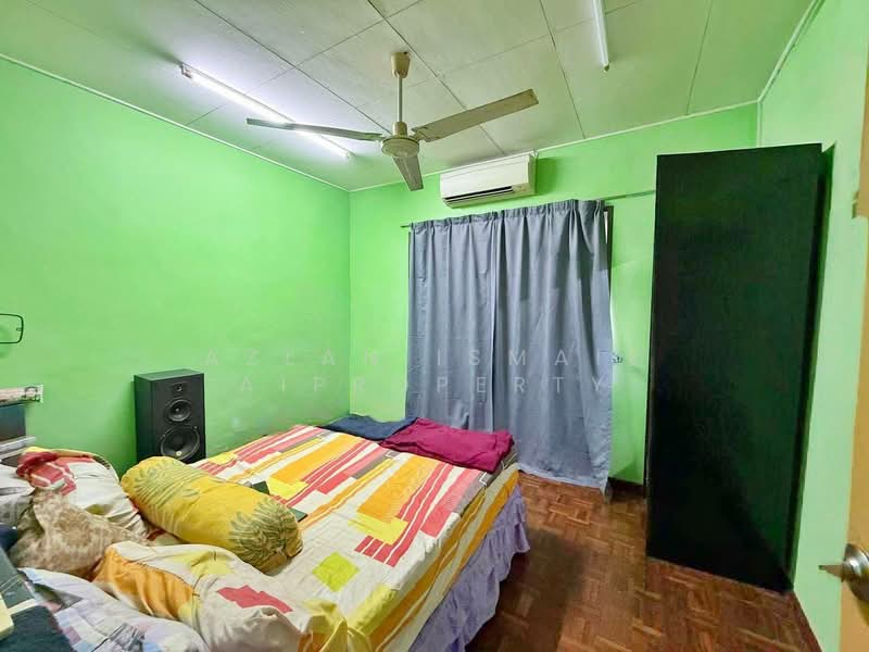 Rumah Teres 2 Tingkat untuk Dijual di Taman Nusantara (Iskandar Puteri (Nusajaya)) - Azlan Ismail aiproperty - Bedroom - PropertyGuru.com.my