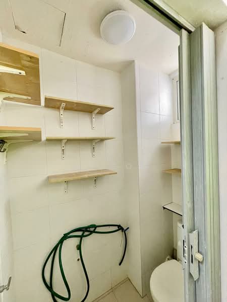 Kondominium untuk Disewa di Surin Condominium - V. Goh - Bathroom - PropertyGuru.com.my