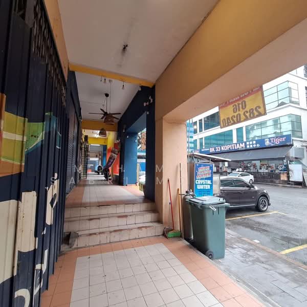Shop for Rent in Seksyen 5, Bandar Kinrara (Puchong) - Mohammad Sabri Mohd Khir - Exterior - PropertyGuru.com.my
