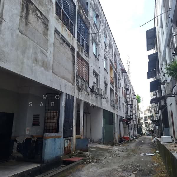 Shop for Rent in Seksyen 5, Bandar Kinrara (Puchong) - Mohammad Sabri Mohd Khir - Exterior - PropertyGuru.com.my