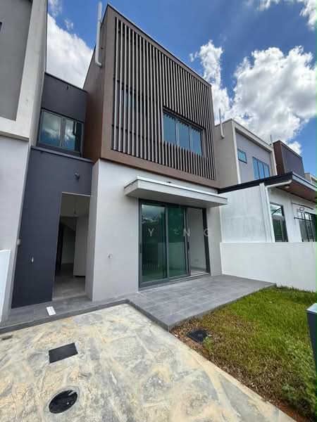 2-storey Terraced House for Sale in Kuching (Sarawak) - Lily Ng - PropertyGuru.com.my