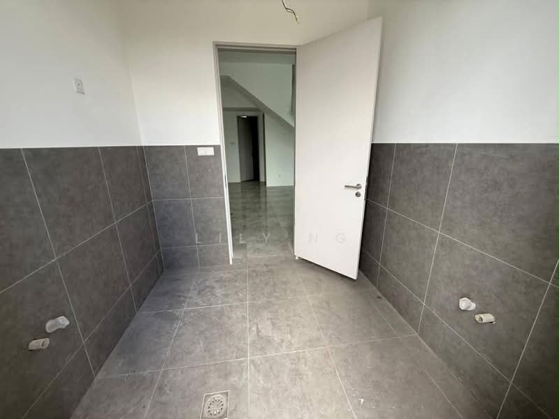 2-storey Terraced House for Sale in Kuching (Sarawak) - Lily Ng - PropertyGuru.com.my