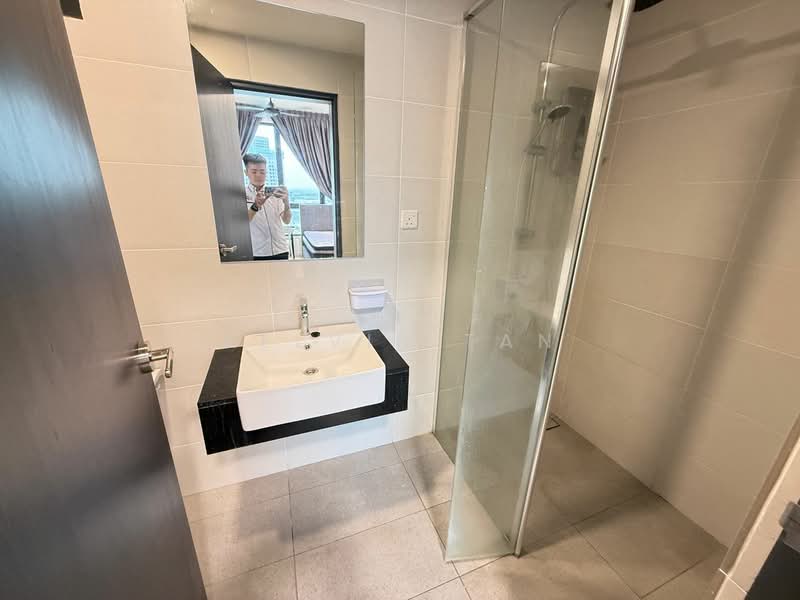 Kondominium untuk Disewa di Anggun Residences - Kelvin Tan - Bathroom - PropertyGuru.com.my
