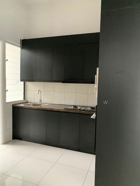 Terraced House for Rent in Tamansari (Rawang) - Esther Low - Kitchen - PropertyGuru.com.my