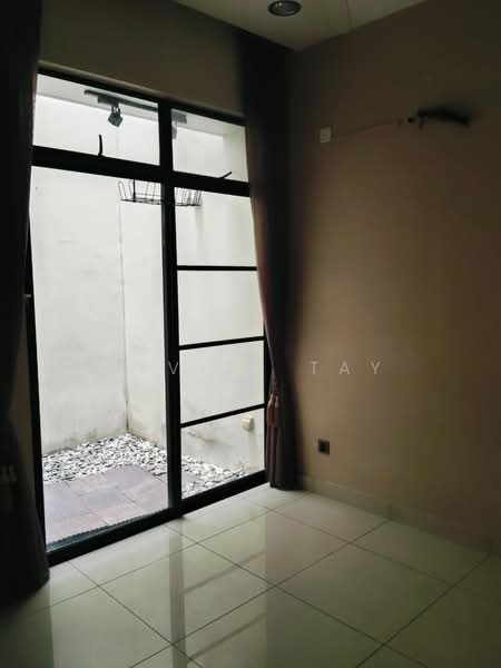 Cluster House for Sale in Taman Adda Heights (Tebrau) - Alviss Tay - Interior - PropertyGuru.com.my