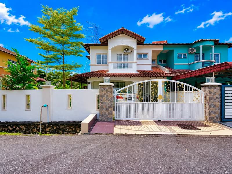Semi-Detached House for Sale in Seremban 2 (Negeri Sembilan) - Zairul Asrah Zulkefli - Exterior - PropertyGuru.com.my