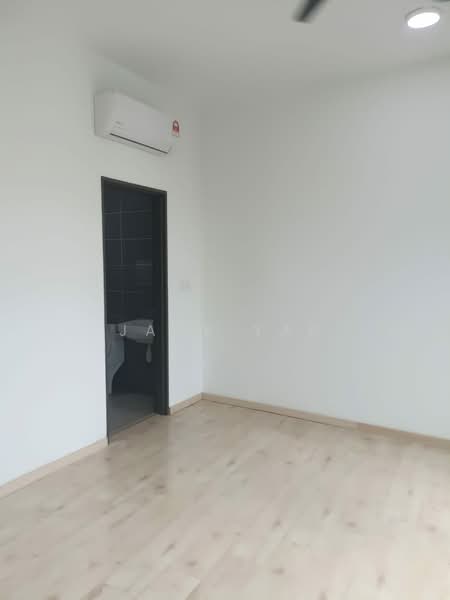 Condominium for Sale at The Henge - Jack Yap - Bathroom - PropertyGuru.com.my