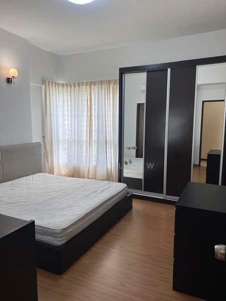 Kondominium untuk Dijual di Villa Orkid - Nic Low - Bedroom - PropertyGuru.com.my
